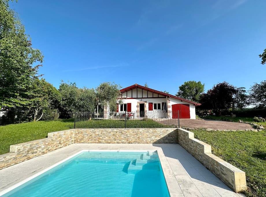 Maison Avec Piscine Caro  Luaran gambar